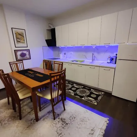 Apartment Apartment * تيرانا