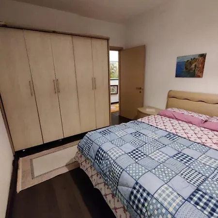 아파트 Apartment Apartment 티라나